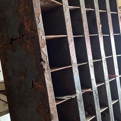 Pigeon Coupe / Organizer 
