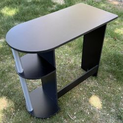 Black Desk