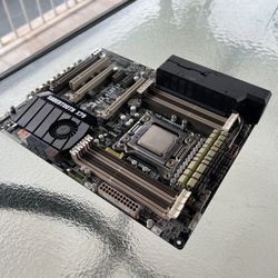 ASUS SABERTOOTH X79 ATX Motherboard w/ Intel i7-3820