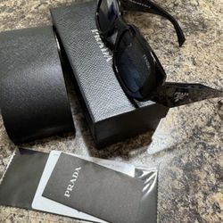 * PERFECT CONDITION * Prada Milano Sunglasses 