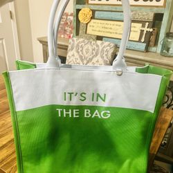 Kate Spade (ITS IN THE BAG )