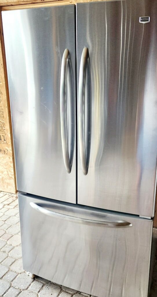 REFRIGERATOR