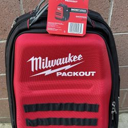 Milwaukee Pack Out Tool Bag New