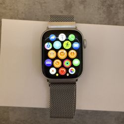 Apple Watch series 8 
