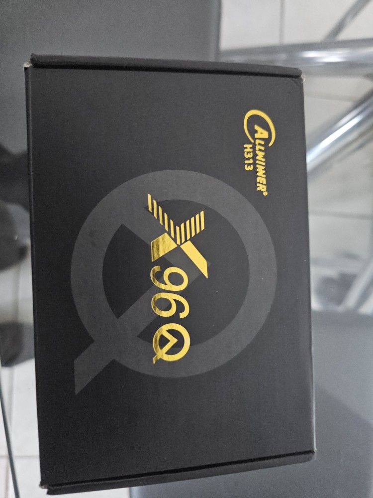 Smart Box TV Con Aplicación Gratis De Películas Y Series