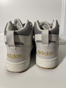 Adidas Postmove Mid basketball