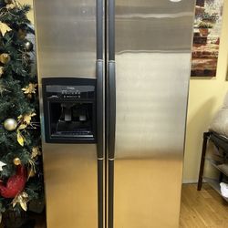 Refrigerator Whirlpool 