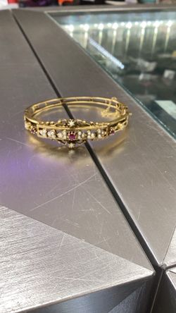 Bracelet