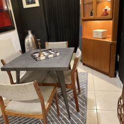 Small Metal Dining Table (CHAIRS NOT INCLUDED)