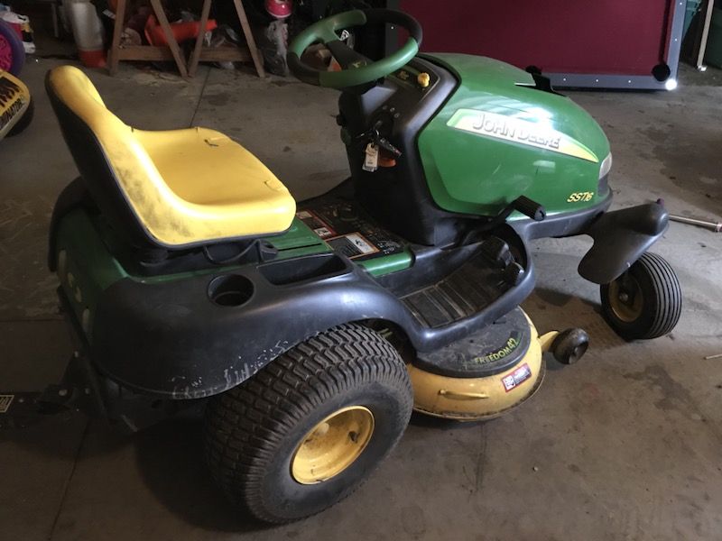 John Deere sst16 zero turn lawn mower