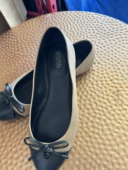 Michael Kors Shoes Size 7