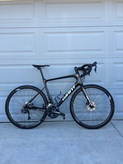 GIANT DEFY ADVANCED PRO 0 — FULL CARBON | ULTEGRA Di2 | POWER METER | CARBON WHEELS