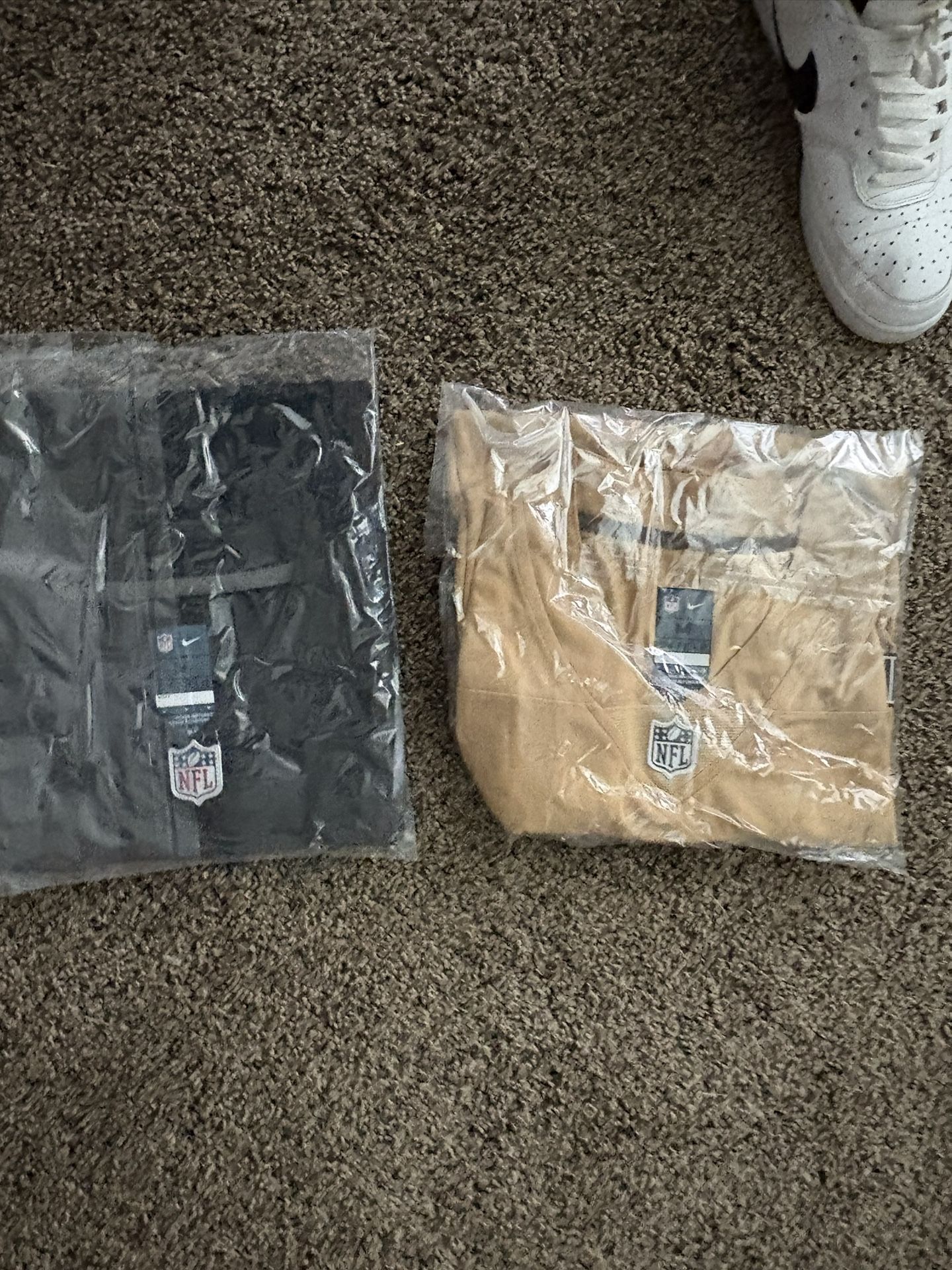 49ers Jersey Brand New 30$ Each 