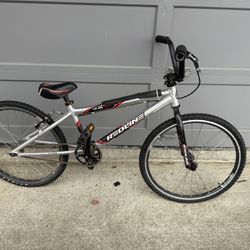 Redline flight junior BMX racing bike
