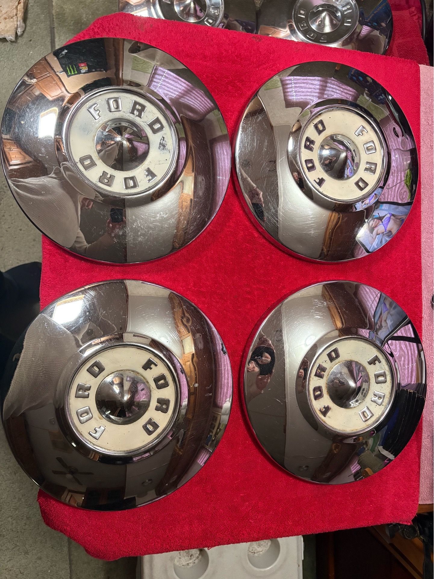1956 Ford hubcaps