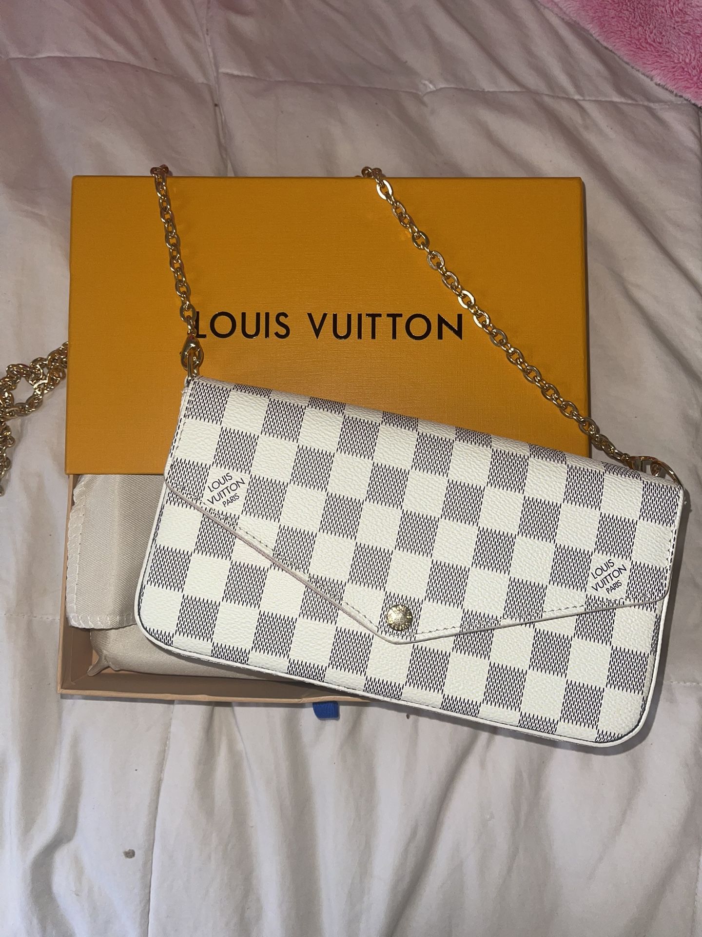 Louis Vuitton Shoulder Bag