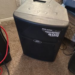 Peavey PVX  Series 800 Watts