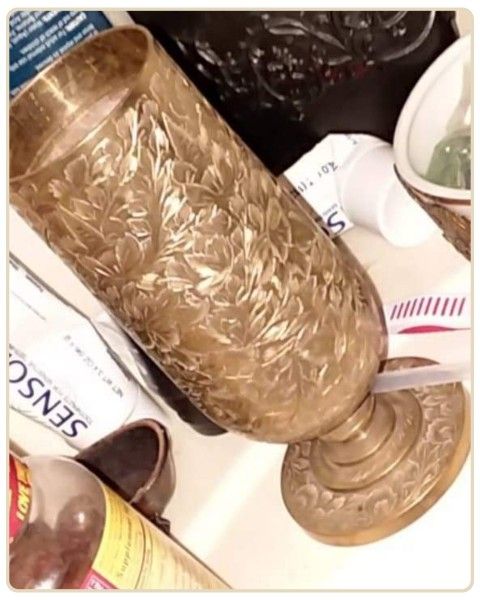 VINTAGE QUALITY ORNATE ETCHED BRASS FLORAL FLOWER WINE GLASS CHALICE CUP VASE INDIA TABLE DECOR DISPLAY COLLECTABLE