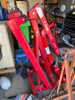 Engine hoist