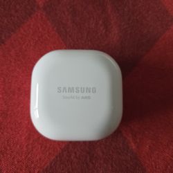 Samsung earbuds
