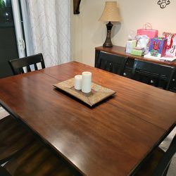 Dinning Table