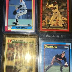 30 Mint Condition Vintage Baseball Cards, Topps - Upper Deck - Fleer - Donruss - Rookies Included ⭐️⭐️ 