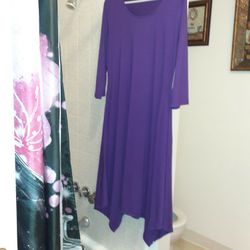 PURPLE DRESS SIZE LARGE