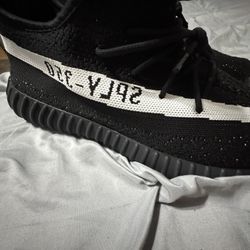 Yeezy Size 12.5/ Nike Hurache Size 13