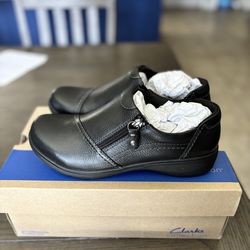 Clarks Women’s Carleigh Ray Oxfords