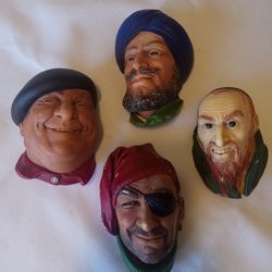 VINTAGE BOSSON CHALKWARE HEADS SET OF 4