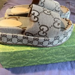 Gucci Flatform Sandal Women Size 9