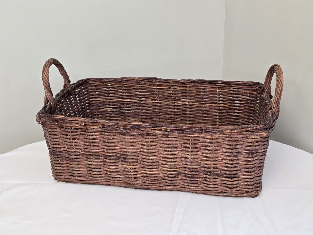 19" Wicker handled basket