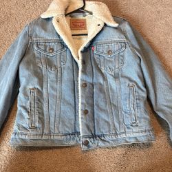 Levi’s Sherpa trucker jacket 