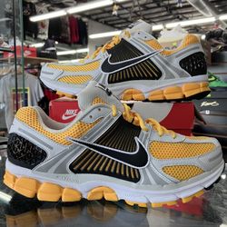 Nike Zoom Vomero 5 Photon Dust Laser Orange