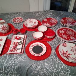 Holiday Dinning Wear