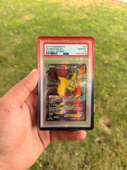 PSA 10 Giratina EX Full Art XY  Pokemon Card
