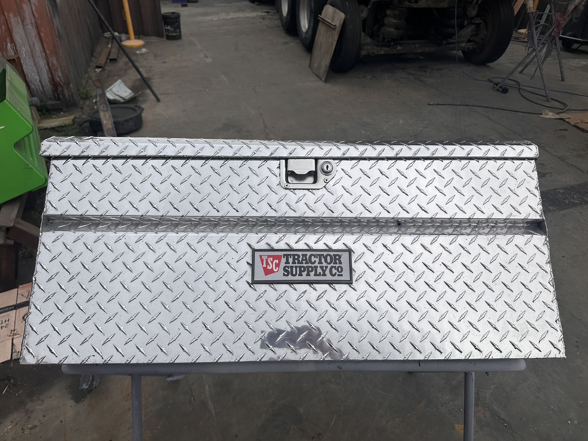 Tractor Supply Truck Tool Box 37 X 20 X 19
