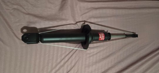 1 KYB Shock for Acura TSX rear location