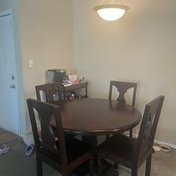 Cherry Oak Dining Table with 4 chairs
