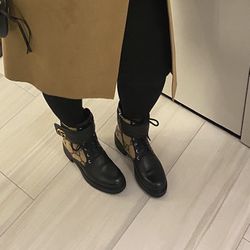 Gucci Boots 