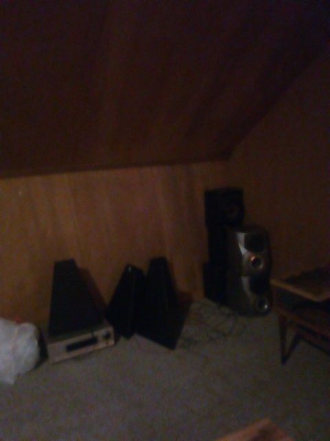 JVC Radio Stereo System Recver With 8 Spcerks And One Subwoofer 