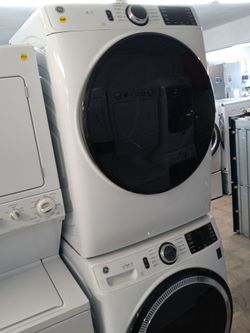 GE stackable front load washer and dryer set - Free delivery