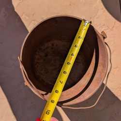 Vintage Cast Iron Cauldron Planter – Rustic Garden & Fire Pit Decor
