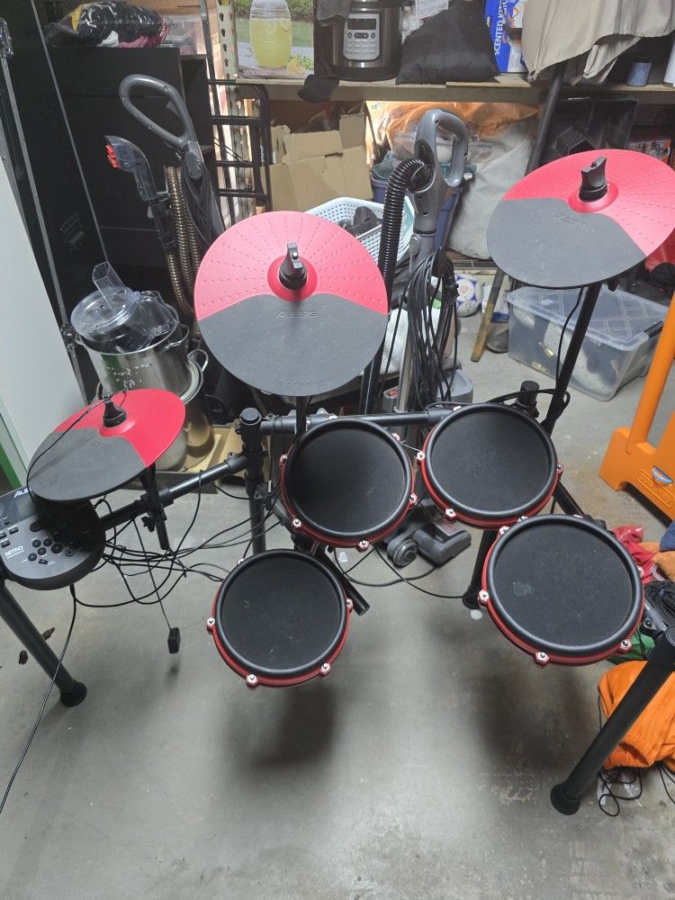 Electronic Drumset 