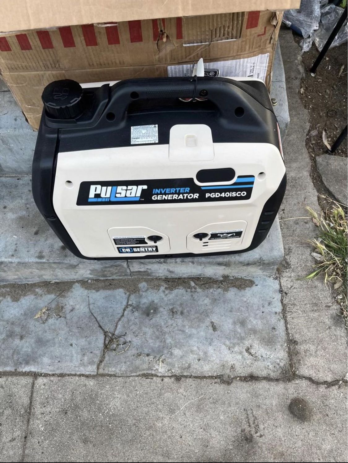 Pulsar 4000 Watt Inverter Generator