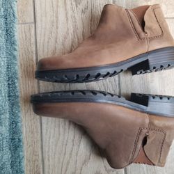 Clarks Leather Ankle Boots 