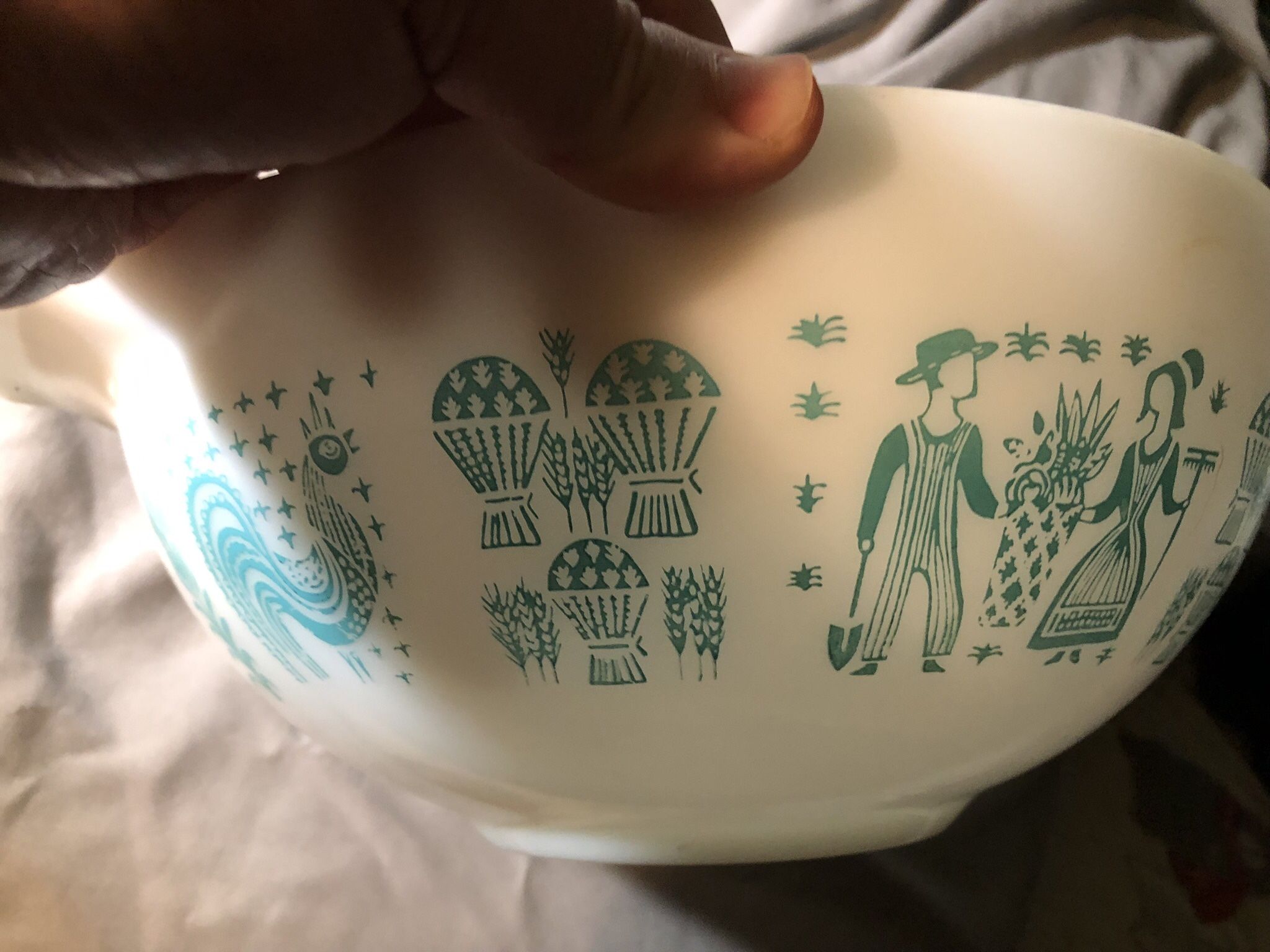 Pyrex Butterprint Cinderella Bowl