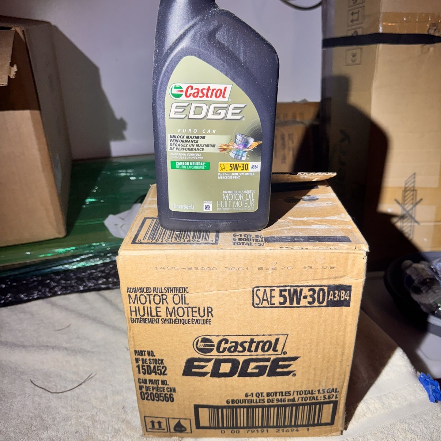 Motor Oil Castrol 5w30 for Sale in Lake Elsinore, CA - OfferUp