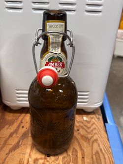 FREE - Re-Useable Bottles