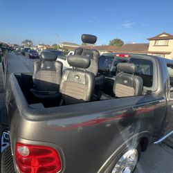 2002 f150 Harle Davidson OEM seats